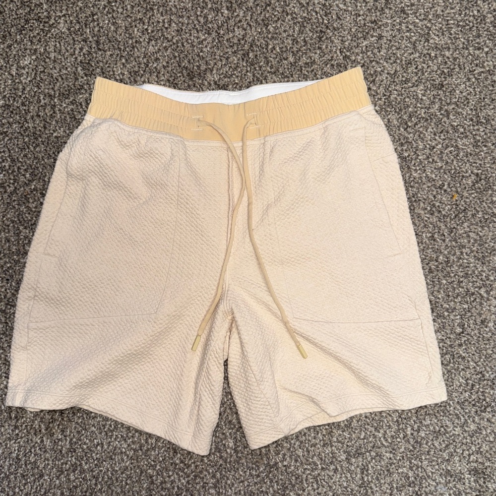 LULULEMON Men's At Ease Short